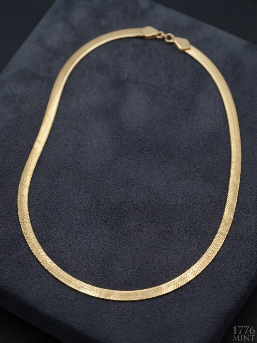 Vintage 10K Solid Gold Israel Herringbone Chain Necklace - 20 Inch, 16.8 Grams
