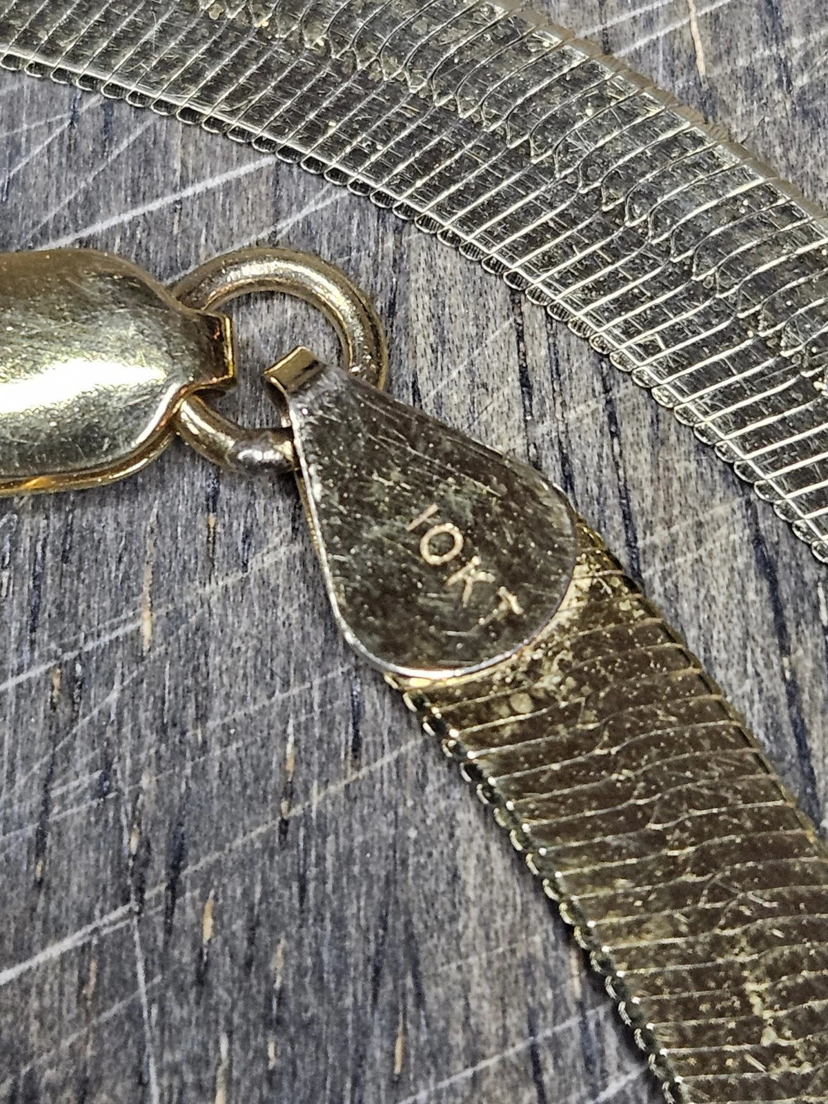 Vintage 10K Yellow Gold 7mm Herringbone Chain Necklace 20" 16.8g Israel Heavy