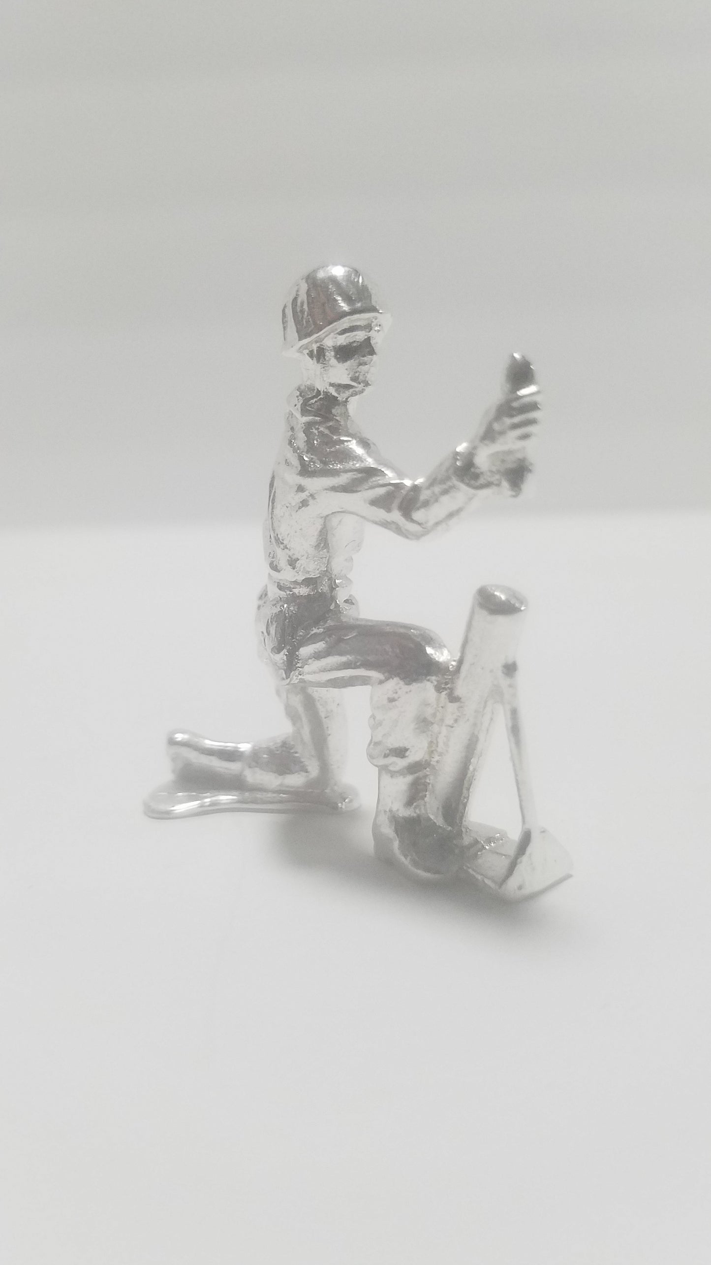 Classic Army Man Mortar Soldier 1.25 oz 999 Silver Hand Poured Bullion