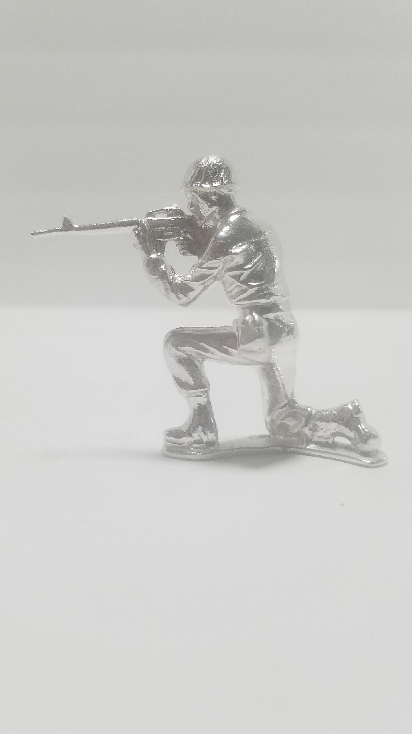 Classic Army Man Kneeling Silver Toy Soldier .999 Fine Silver
