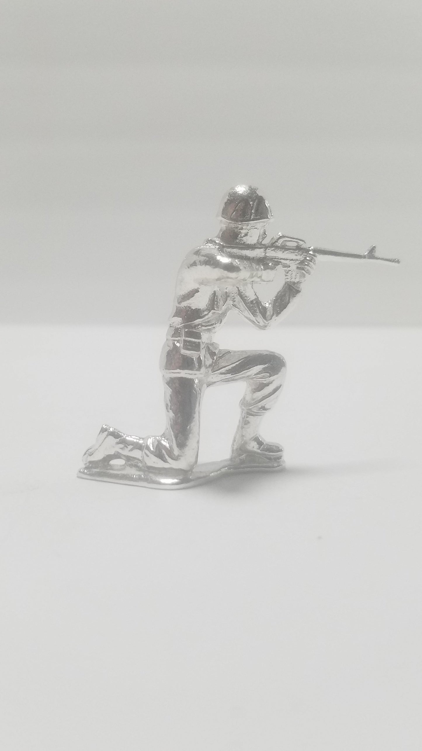 Classic Army Man Kneeling Soldier 1.25 oz 999 Silver Hand Poured Bullion